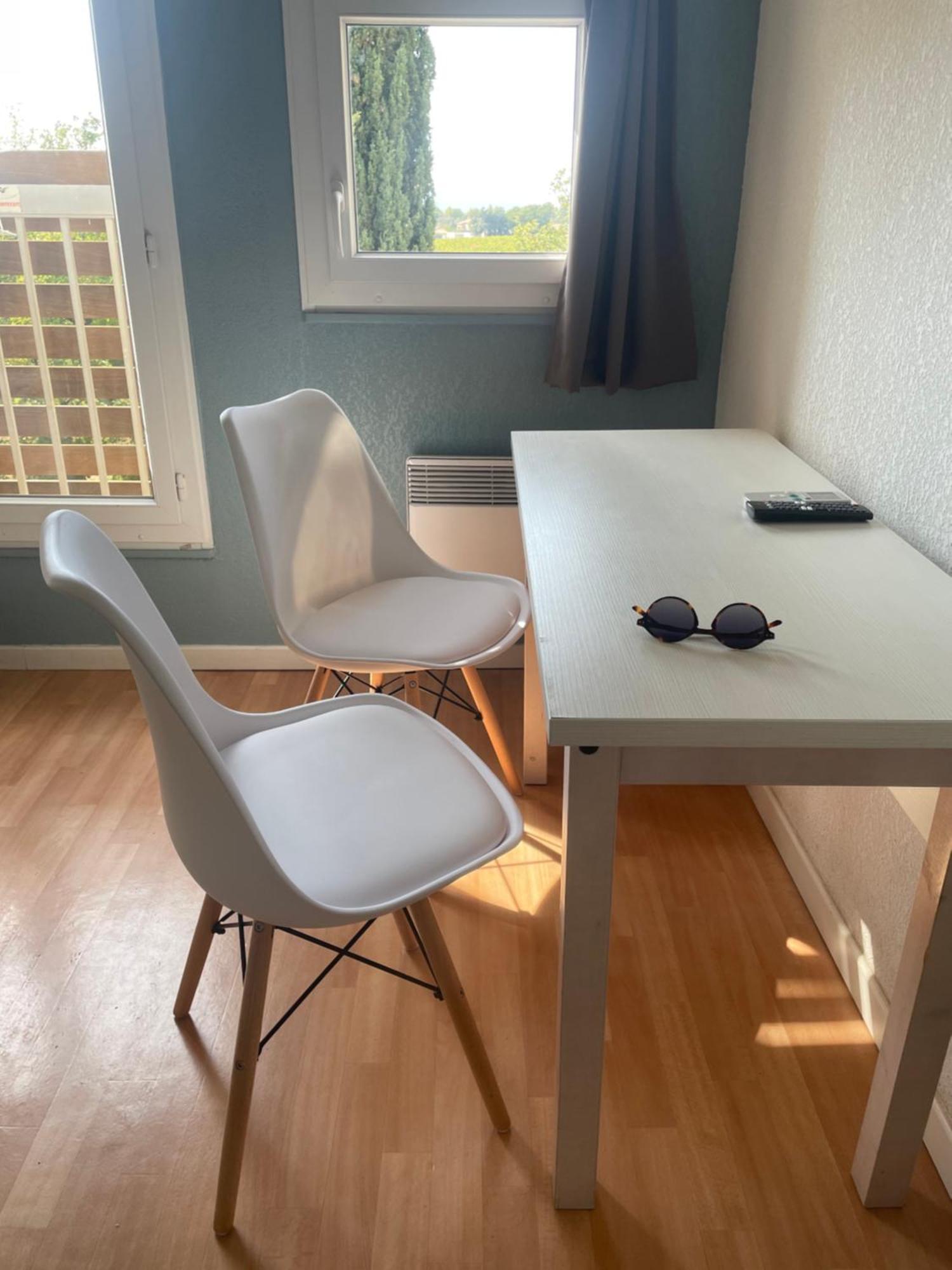 Appartement Plage Piscine Et Tennis Inclus La Londe-les-Maures Zewnętrze zdjęcie